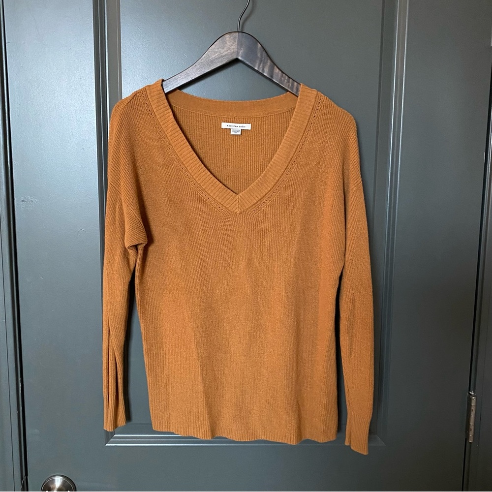 American Eagle Sweater